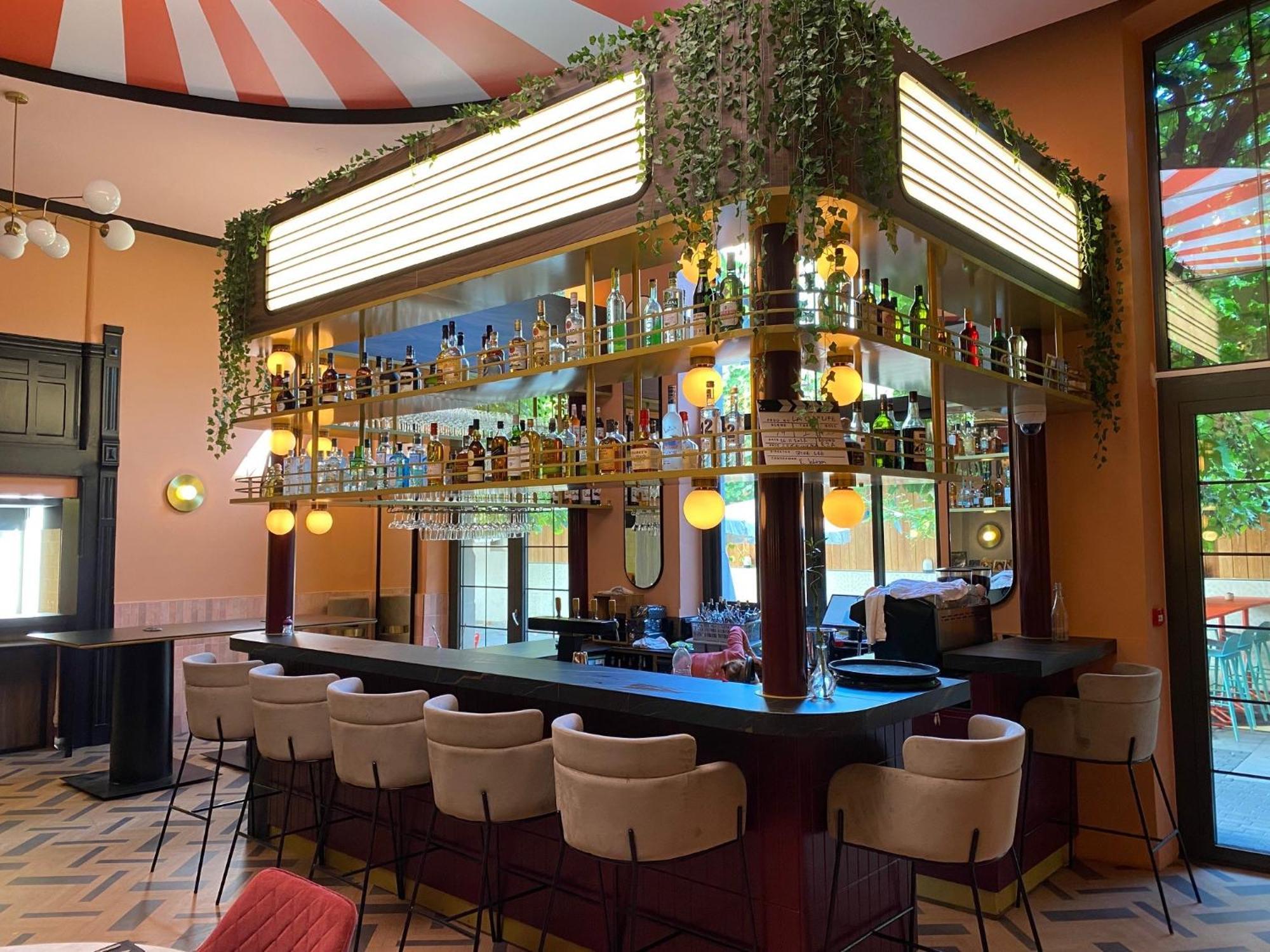Clapclap Hotel, Food & Bar Strasbourg Exterior photo