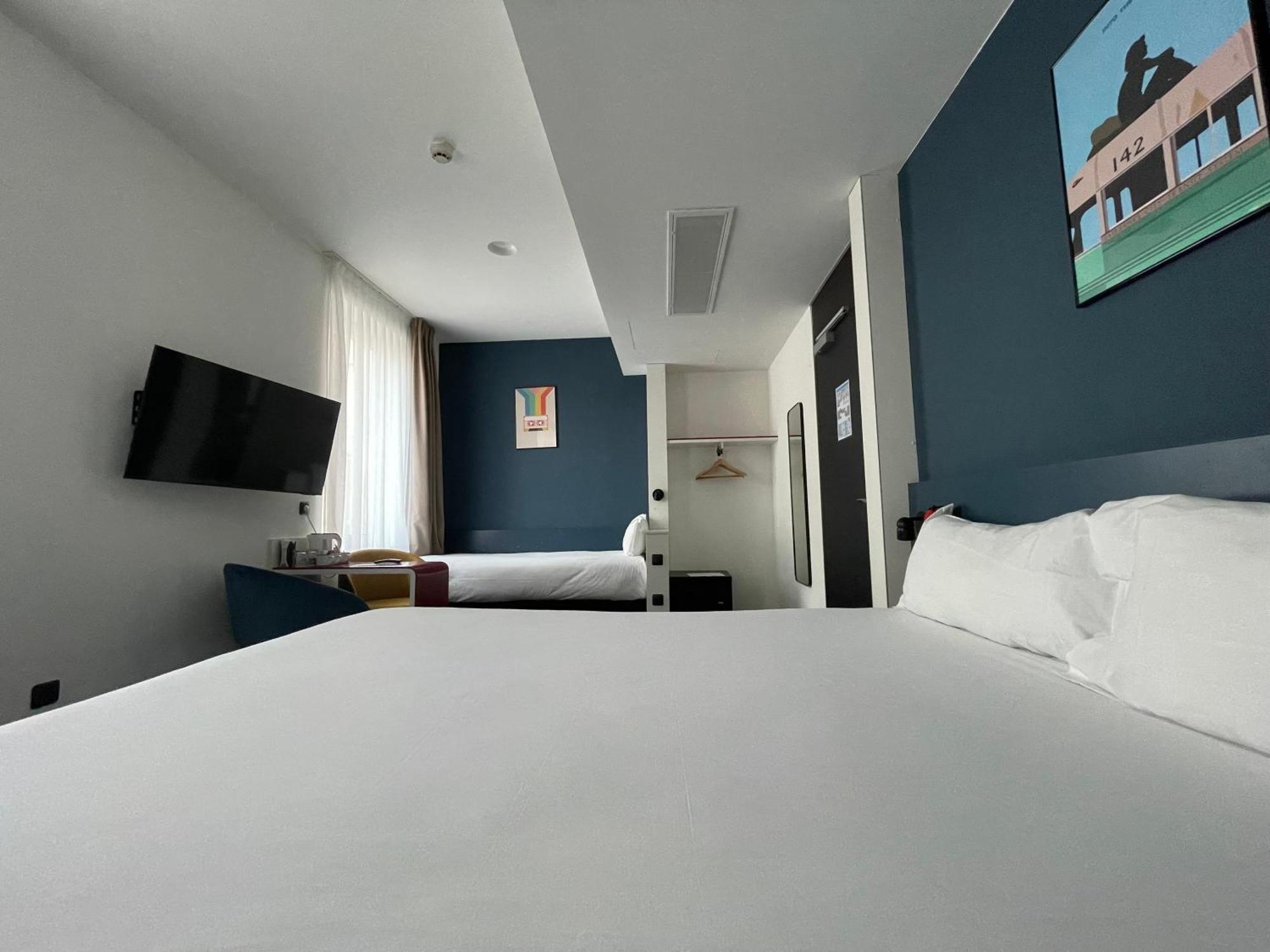 Clapclap Hotel, Food & Bar Strasbourg Exterior photo