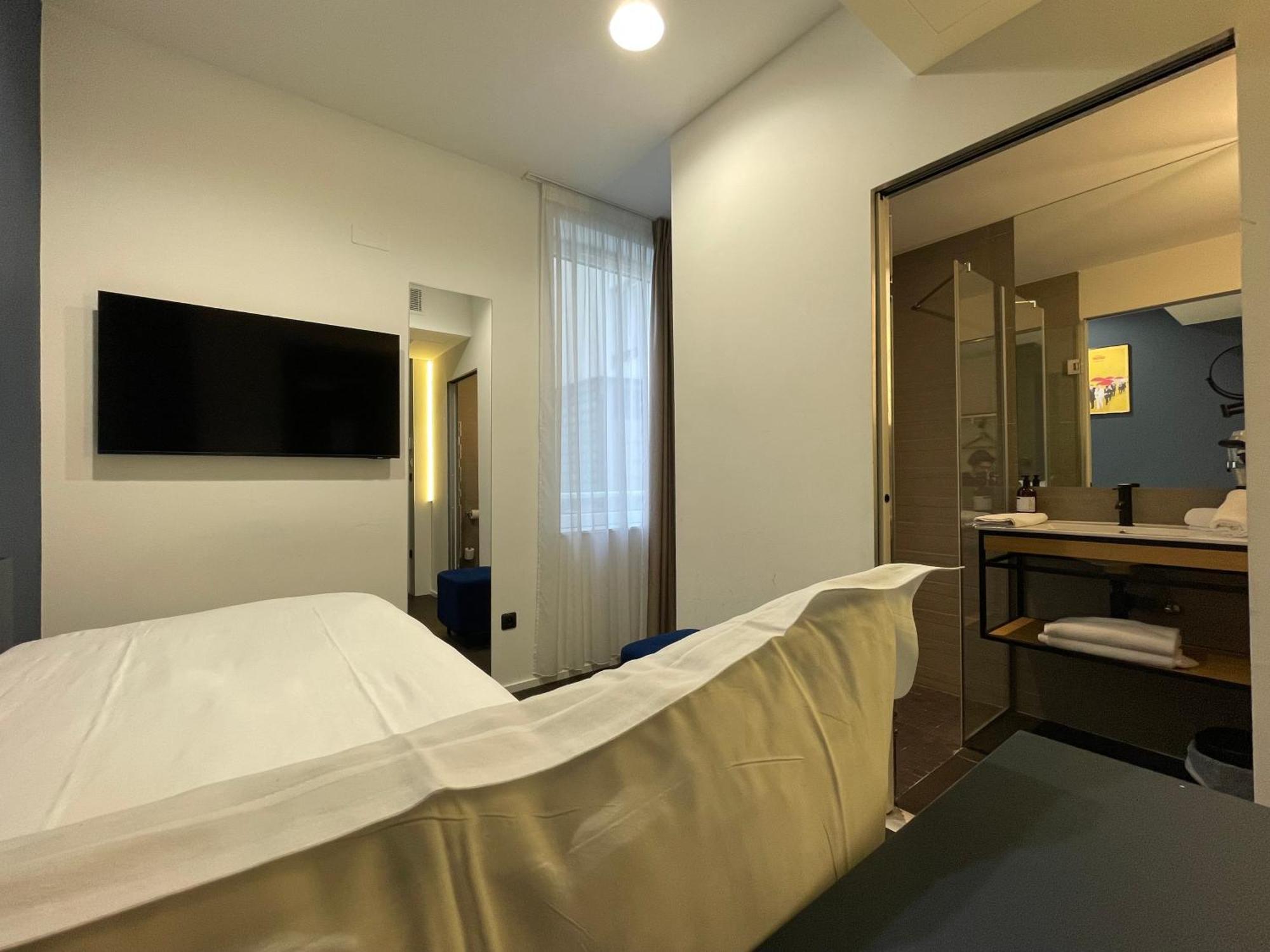 Clapclap Hotel, Food & Bar Strasbourg Exterior photo